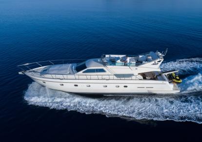 1998 Ferretti Yachts 620